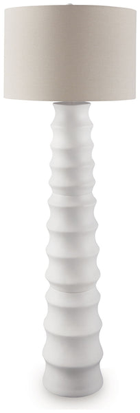 Veraleigh - Poly Lamp