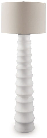 Veraleigh - Poly Lamp