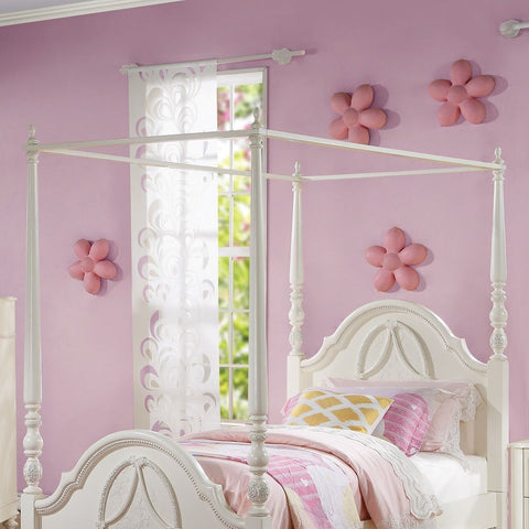 Dorothy - Canopy Bed