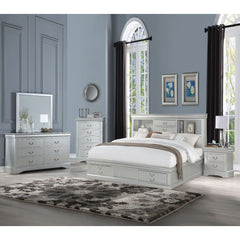 Louis Philippe III - Bed w/Storage