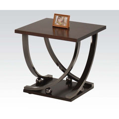 Isiah - Table