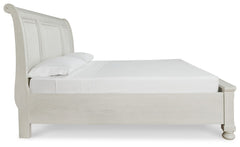 Robbinsdale - Sleigh Bed