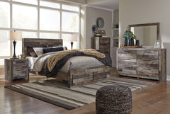 Derekson - Panel Bed