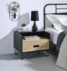 Melkree - Accent Table - Oak & Black