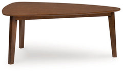 Lyncott - Occasional Wood Table Set (Set of 3) - Brown